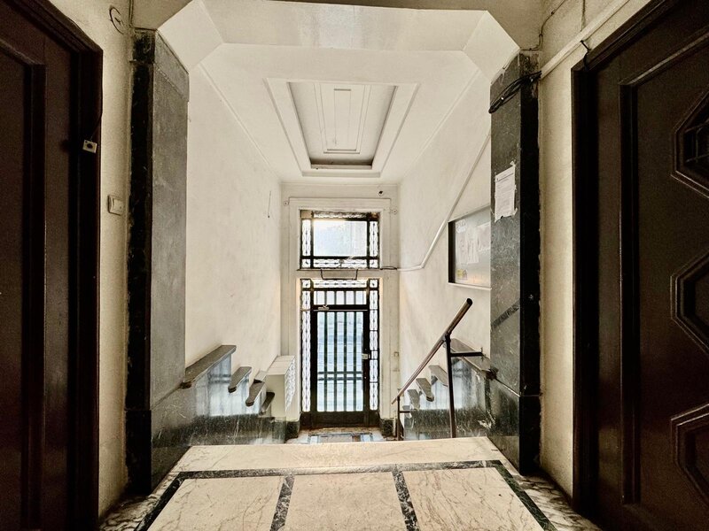 Armeneasca Apartament spatios si modern in imobil reconsolidat